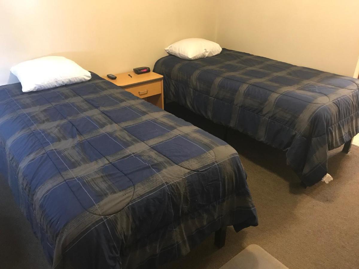 Prairie Suites Motel Williston Buitenkant foto